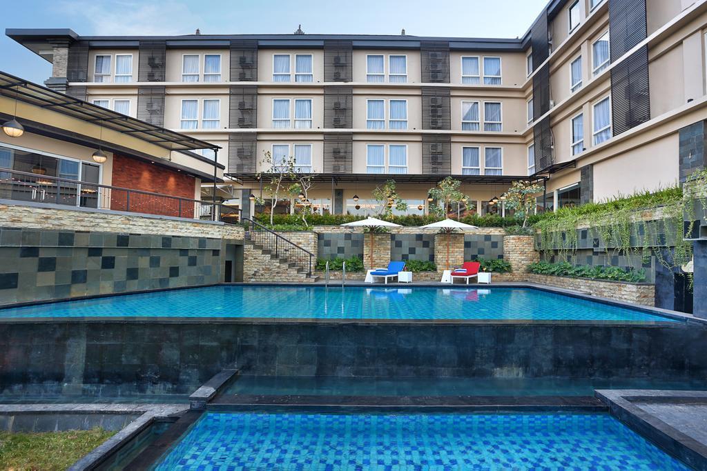 Azana Boutique Hotel Denpasar מראה חיצוני תמונה