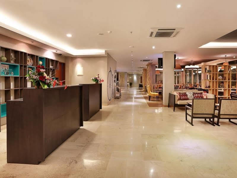 Azana Boutique Hotel Denpasar מראה חיצוני תמונה