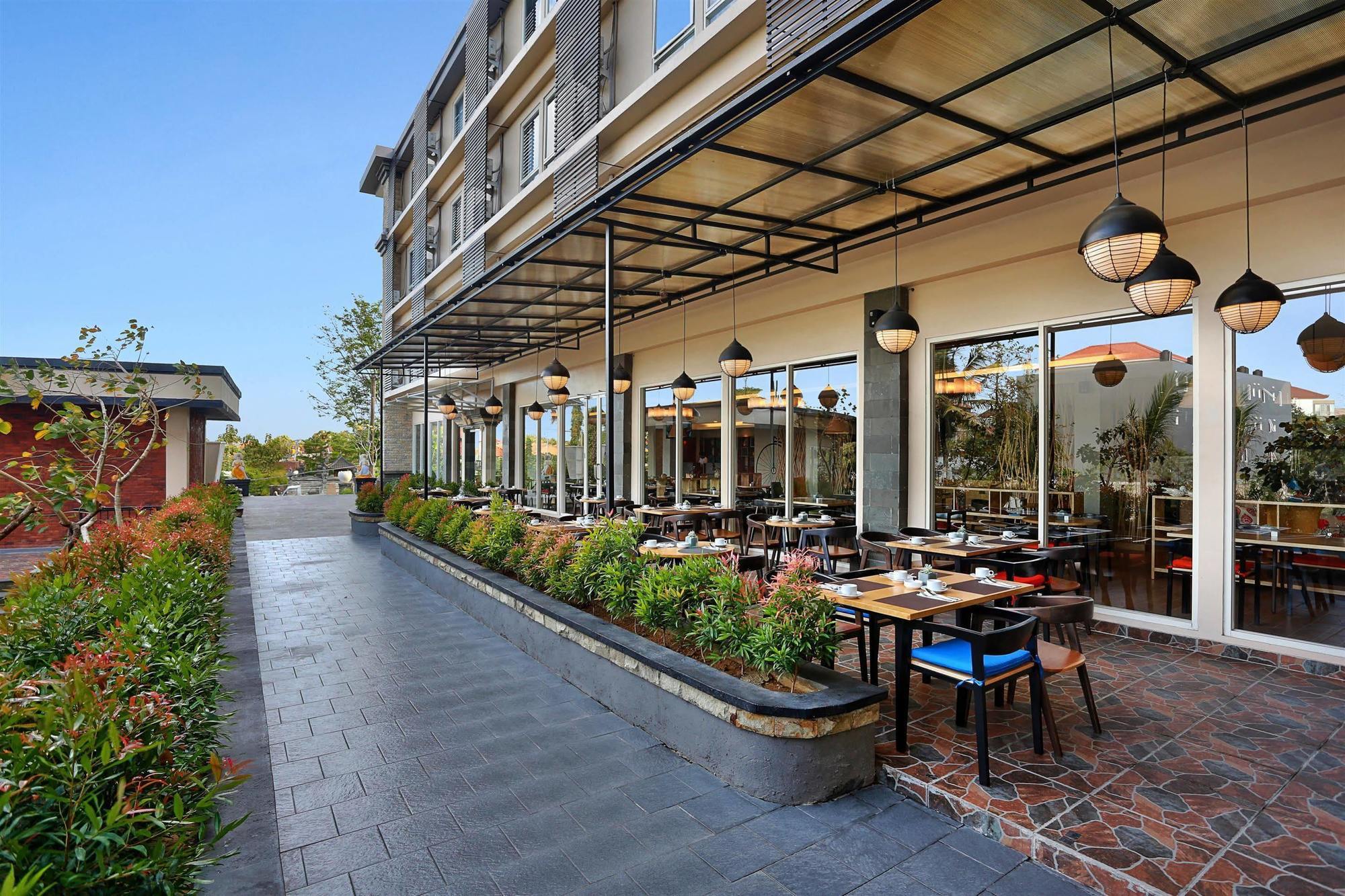 Azana Boutique Hotel Denpasar מראה חיצוני תמונה