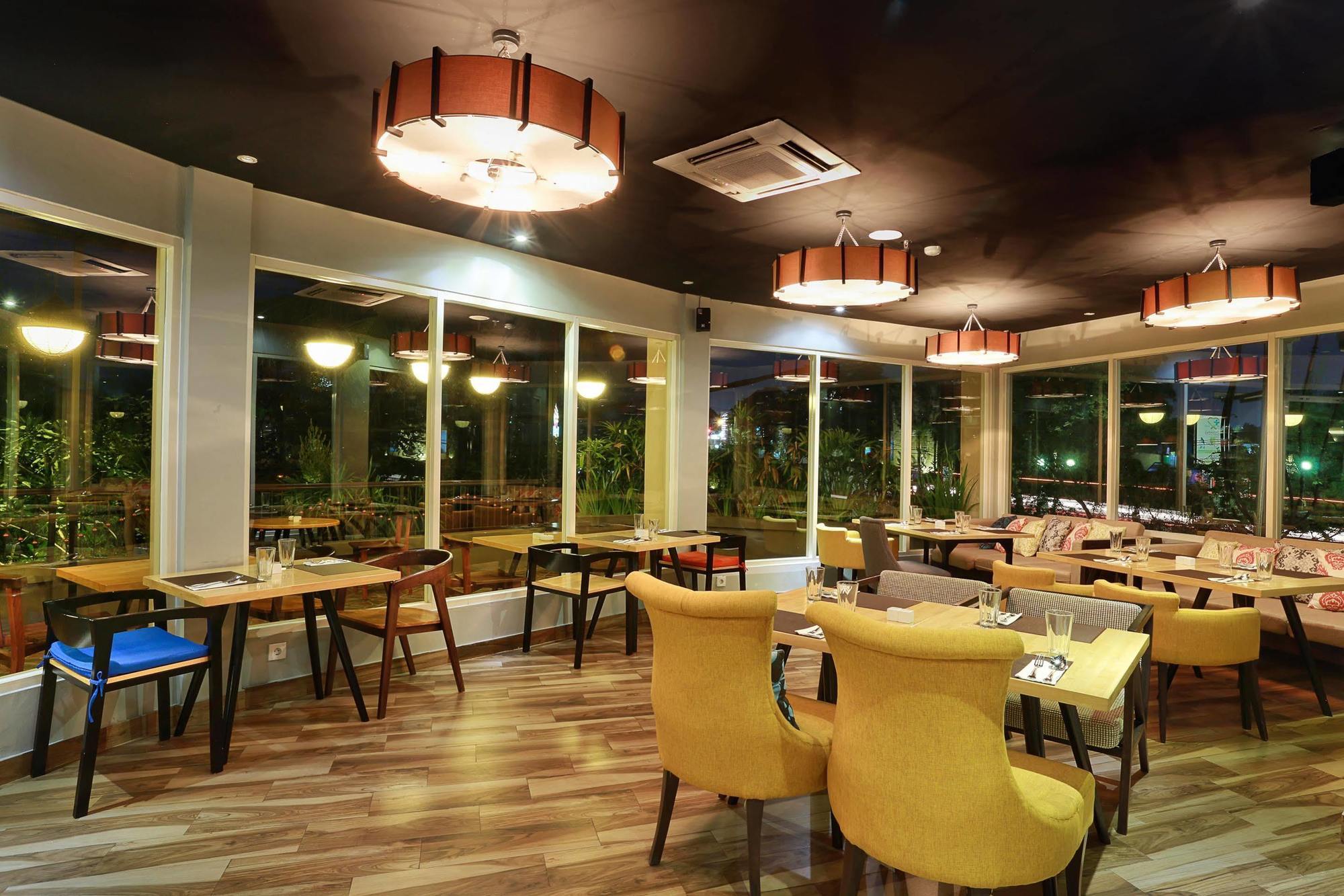 Azana Boutique Hotel Denpasar מראה חיצוני תמונה