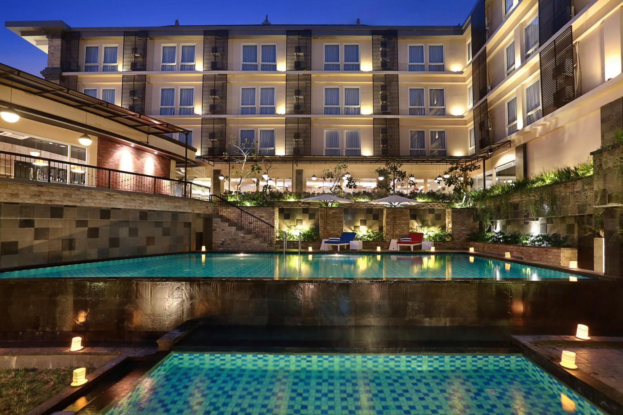 Azana Boutique Hotel Denpasar מראה חיצוני תמונה