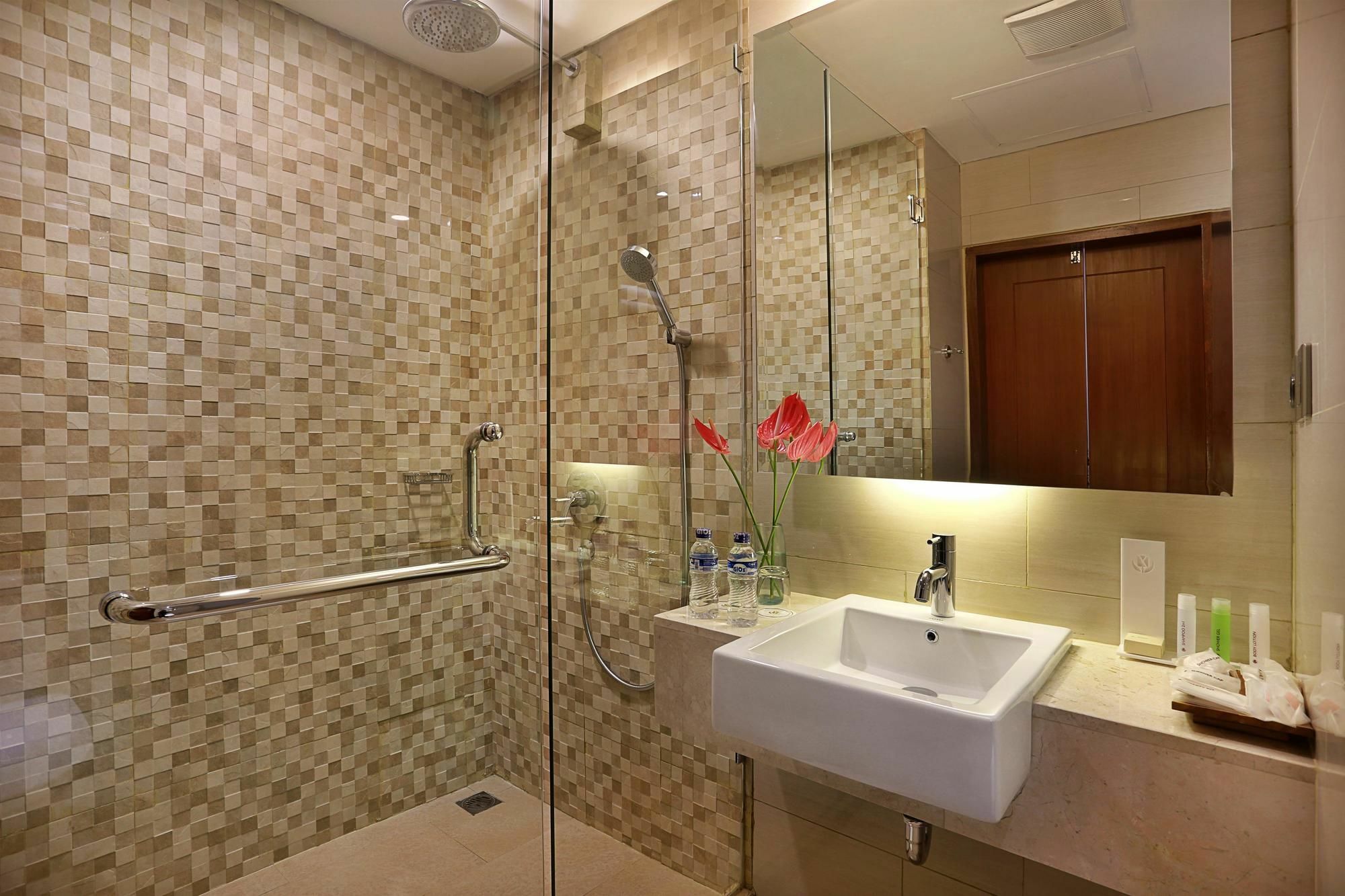 Azana Boutique Hotel Denpasar מראה חיצוני תמונה